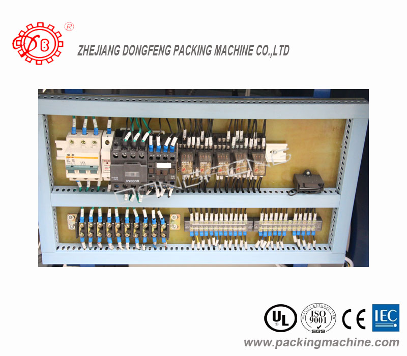 HUIDVERPAKKINGSMACHINE (SP-3954)